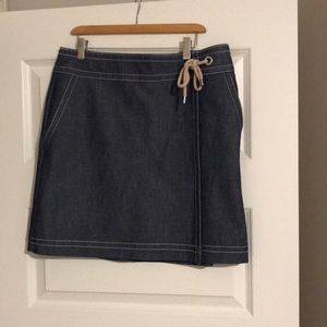 Ann Taylor Petite skirt size 12P